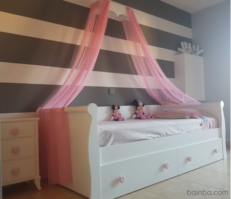 Chambre enfant Gondole avec tiroirs. 