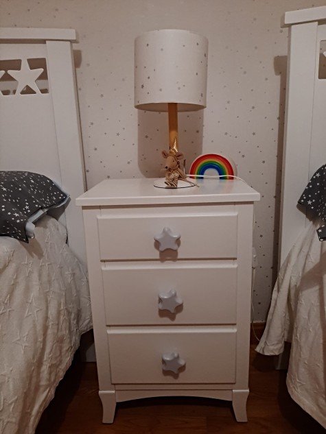 Table de chevet 3 tiroirs  poignée étoile