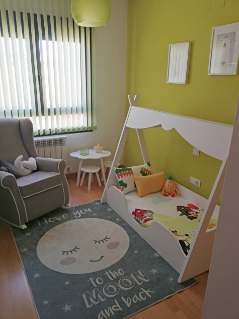 Chambre enfant avec lit tipi