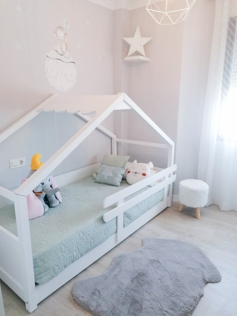 Lit cabane montessori 