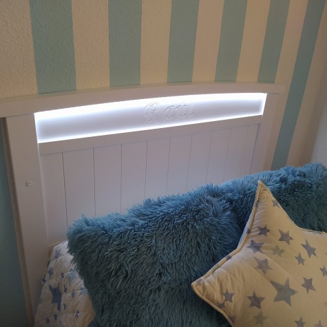 Tête de lit Coube avec prénom et  lumiére intégrée