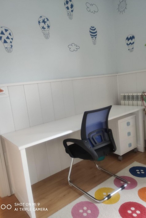 Bureau ado 2m40 avec caisson de rangement