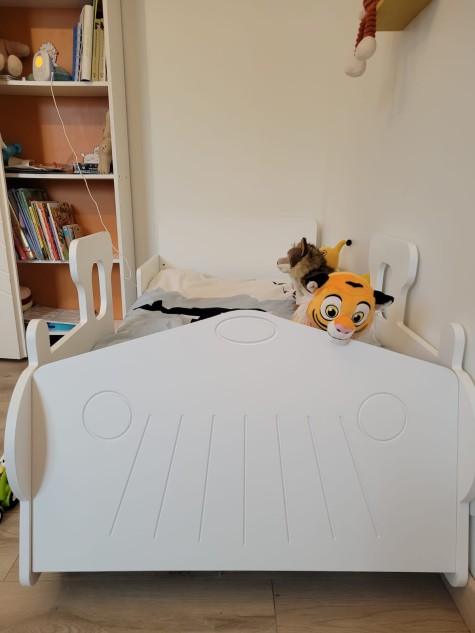 Lit train vu de devant