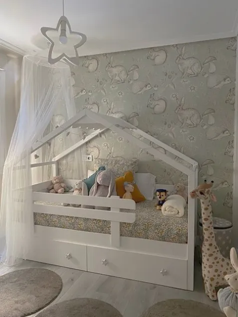 Lit Cabane avec tiroirs de rangement blanc. Toit.