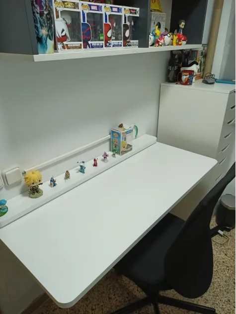 Bureau mural rabattable